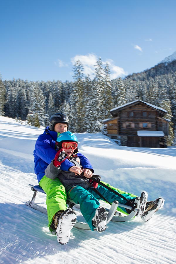 Sleighs and toboggans